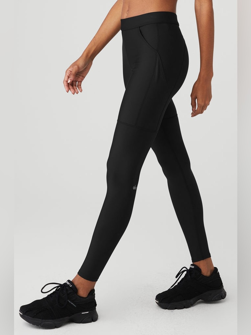 Alo Airlift Utility Leggings Black Size Large